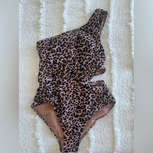 Brand new jones new york swimsuit!